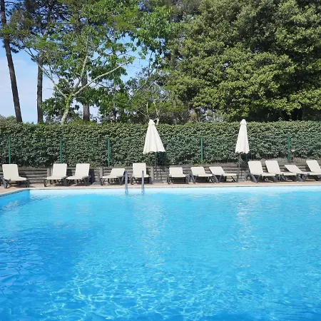 Village Cheval Spa Résidences-5 * Lacanau